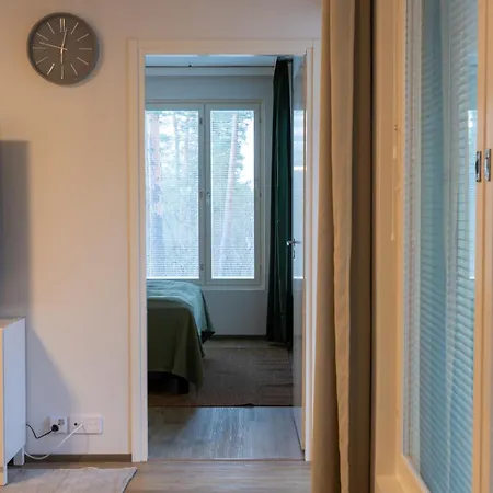 Beautifully Furnished Family - Parking, Sauna, Balcony *