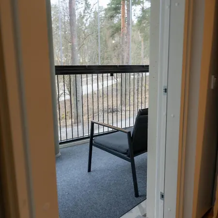 Beautifully Furnished Family - Parking, Sauna, Balcony 公寓 *