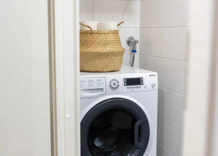 Beautifully Furnished Family - Parking, Sauna, Balcony 아파트 Jyväskylä