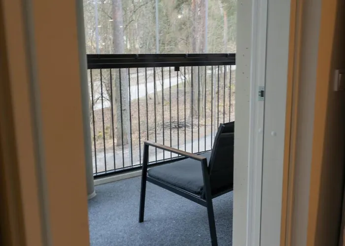 Beautifully Furnished Family - Parking, Sauna, Balcony 아파트 *